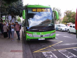 Schnellbus von Puerto Cruz nach Costa Adeje auf Teneriffa