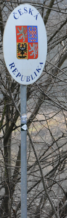 Grenzschild CZ am Übergang von Schmilka nach Hrensko, Tschechische Republik