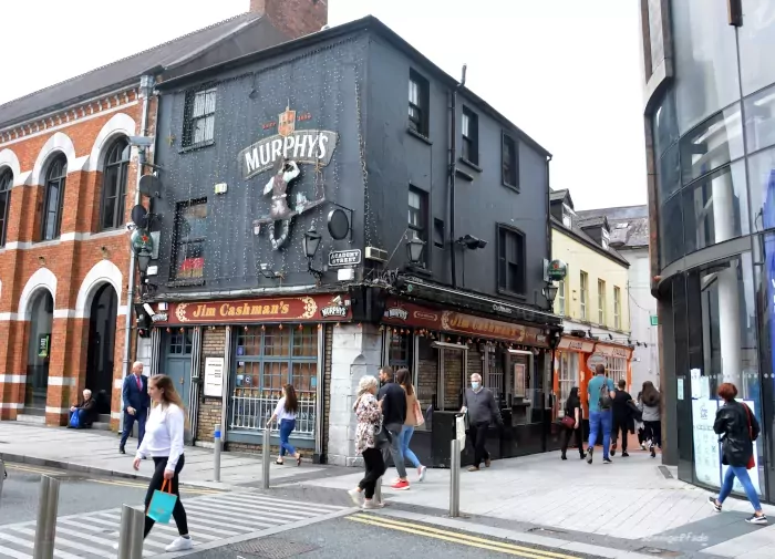 Cork City – kulturelle Attraktionen und städtische Sehenswürdigkeiten typisch irisch