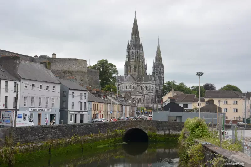 Cork City - Elizabeth Fort und St.Fin Barre's Cathedral