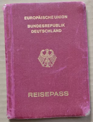 European Union - German Passport, lost in Varanasi (Uttar Pradesh)