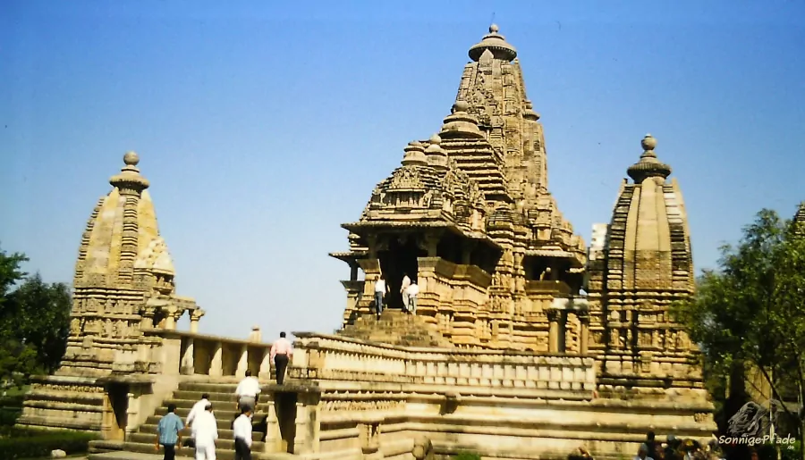 Tempel-Kamasutra und Yoga in Khajuraho
