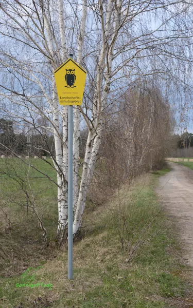 Grenzschild Landschaftsschutzgebiet Dahlener Heide mit Naturschutz - Eule