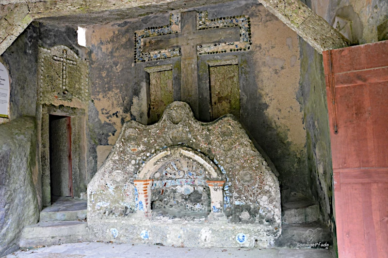 Sintra, Portugal: Kapelle im Convento dos Capuchos