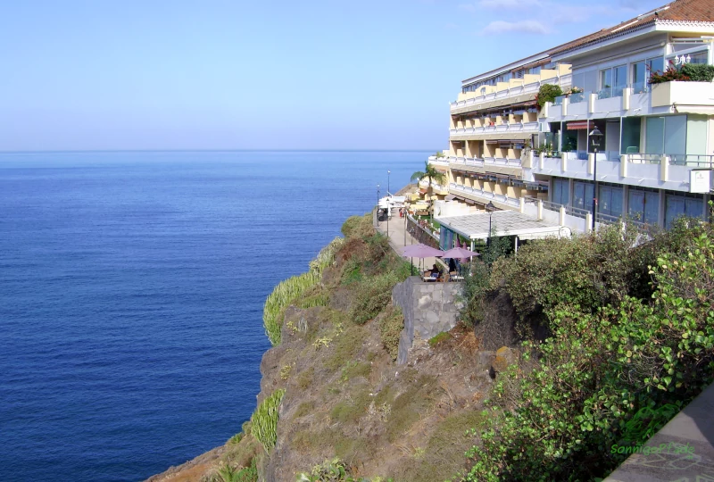 Tenerife - Hotel above the cliffs of the Atlantic Ocean in Puerto de la Cruz