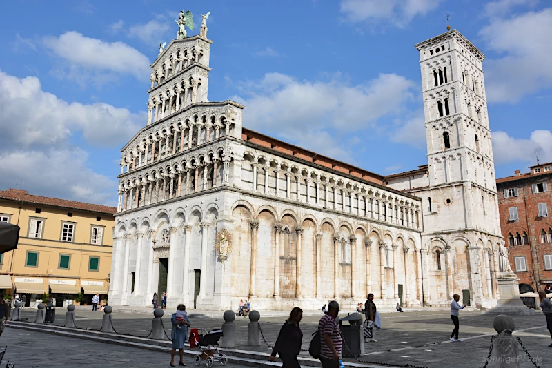 Lucca – the city republic behind thick walls