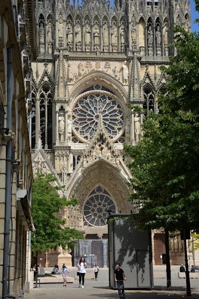 Reims: Portal of the Cathedral Notre Dame