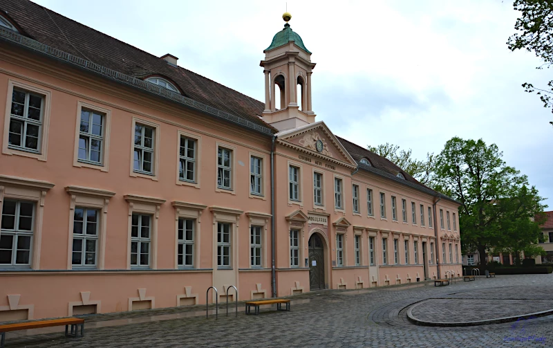 Altes Gymnasium Neuruppin am Schulplatz