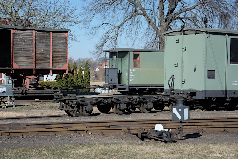 Parked narrow gauge freight cars of the Doellnitz Railway and rolling trestle