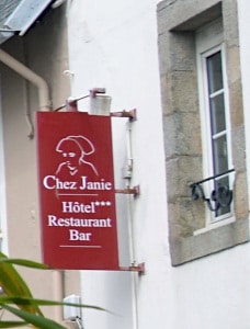 Bretagne: Hotel Chez Janie in Rosko mit Familiensuite