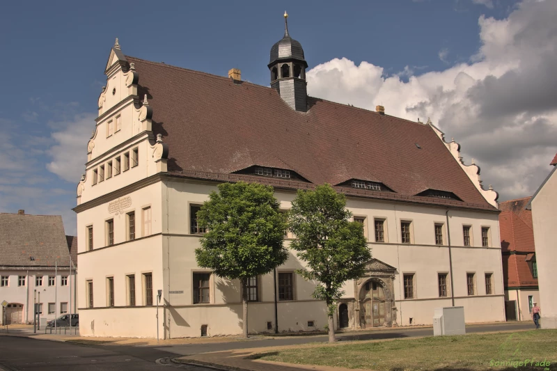 Sehenswürdigkeit der Renaissance - Rathaus Bad Schmiedeberg