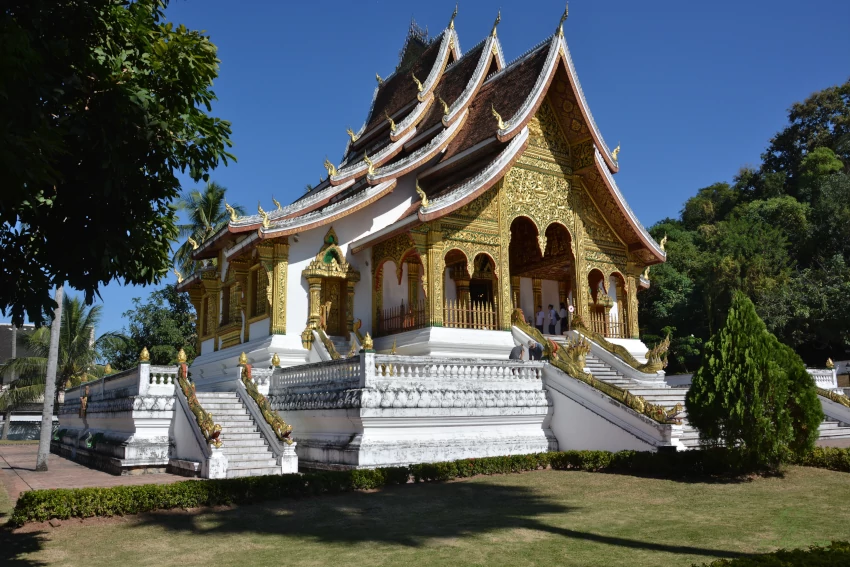 Wat Mai Suwannaphumaham neben dem Königspalast in Luang Prabang, Laos