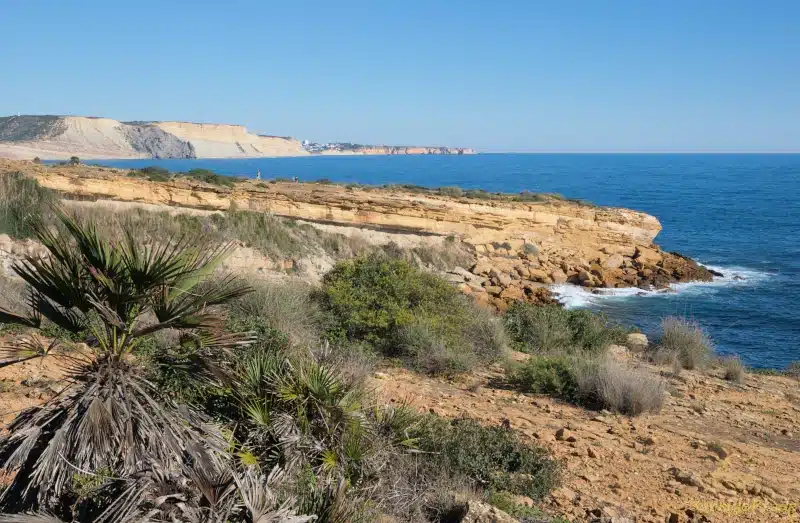 Algarve - Küste - Blick nach Lagos und Ponta da Piedade